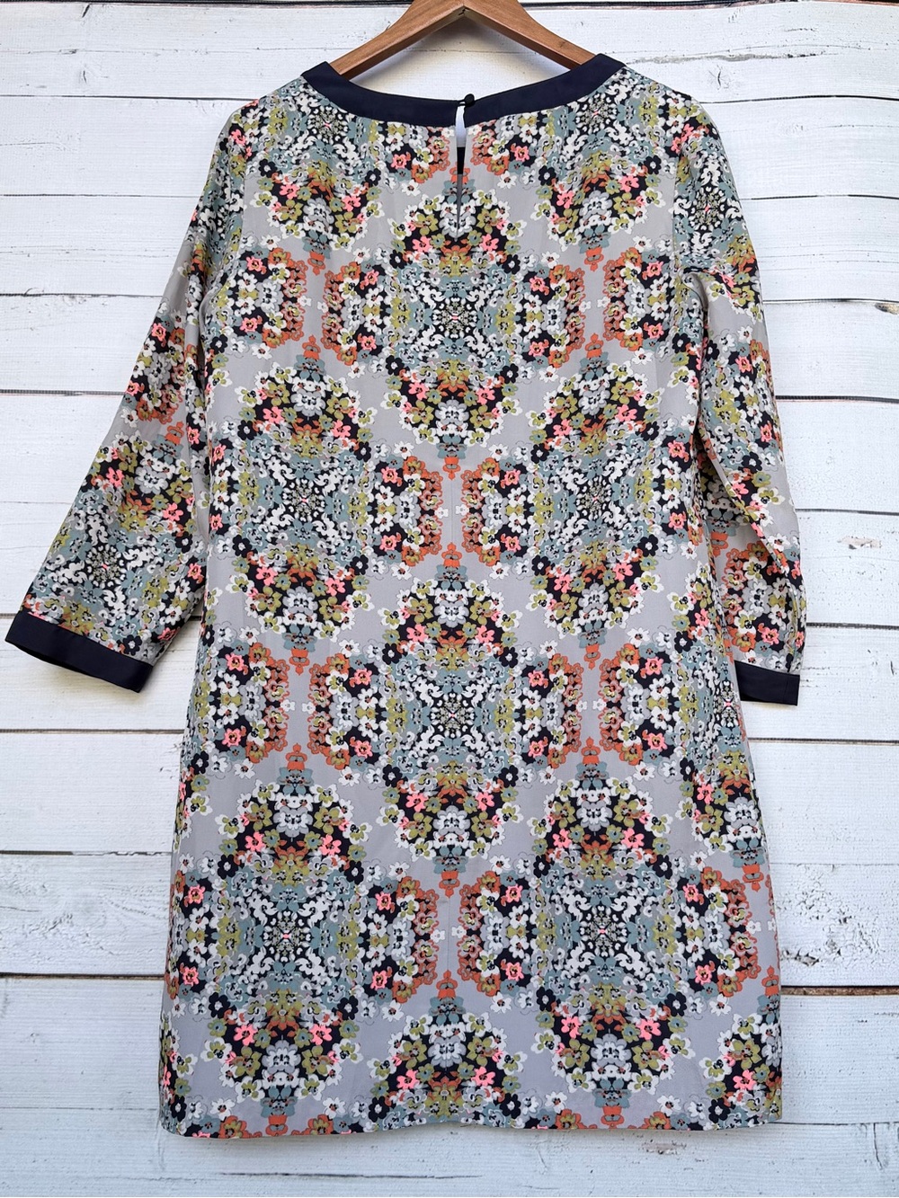J. Crew Kaleidoscope Floral Mosaic Shift Dress Size 8 - Picture 5 of 5